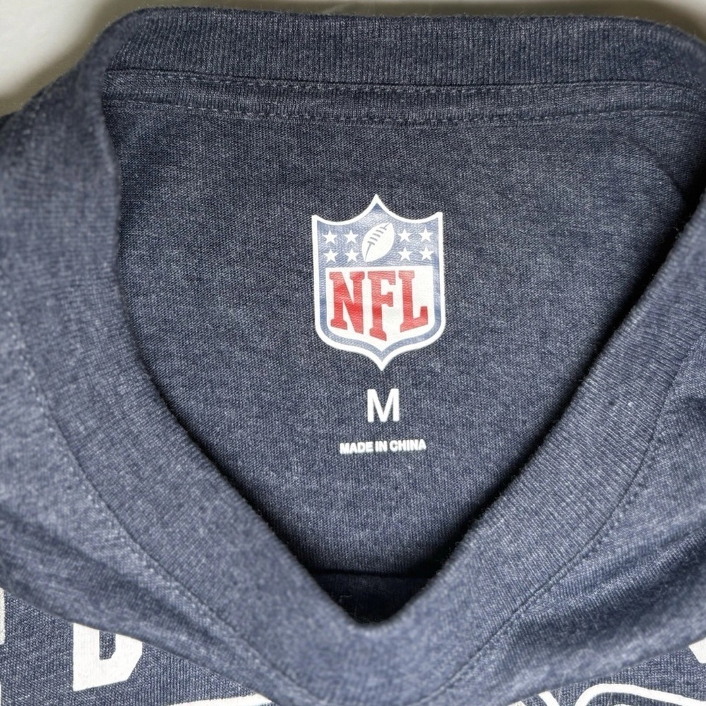 NFL Dallas Cowboys Est.1960 Franchise Authentic Men's Navy T-Shirt Size M Medium - Picture 4 of 4